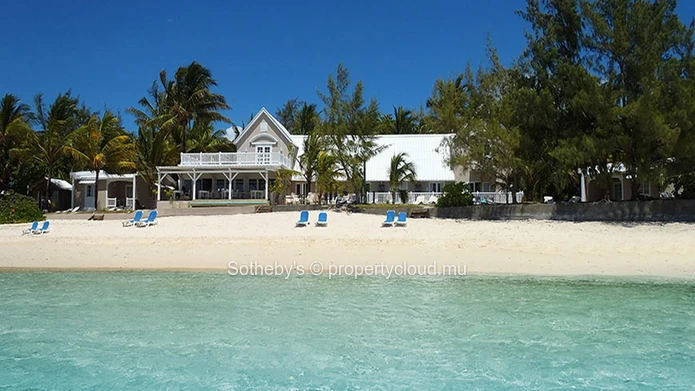 Villa Baie d'Esny