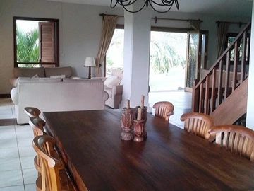 4 Bedroom Villa