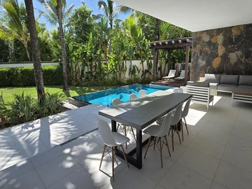 4 Bedroom Villa
