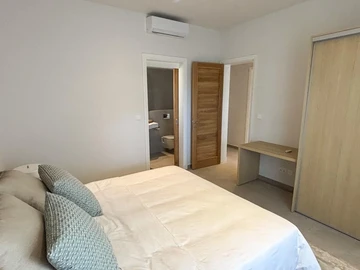 4 Bedroom Apartment