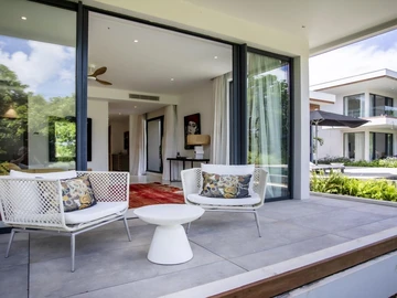 5 Bedroom Villa