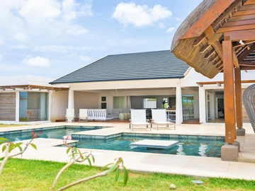 4 Bedroom Villa