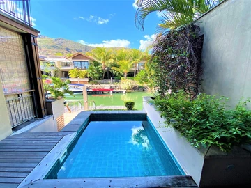 Townhouse, Duplex de 3 Chambres
