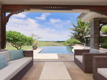 4 Bedroom Villa