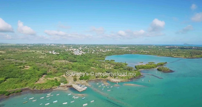 Land of Wonders - St Antoine Plot 1