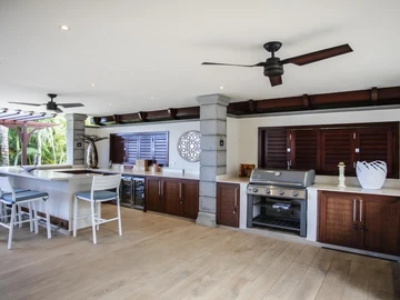 4 Bedroom Villa