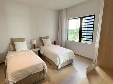 4 Bedroom Apartment