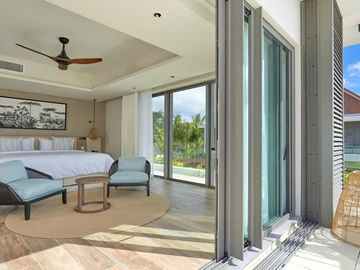 6 Bedroom Villa