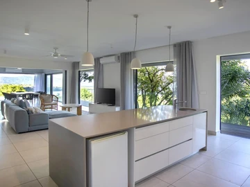 5 Bedroom Villa
