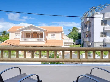 18 Bedroom Apartment