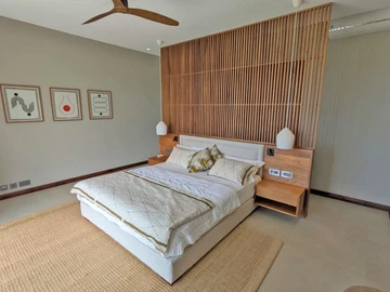 4 Bedroom Villa