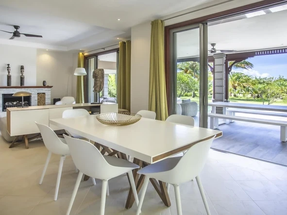 4 Bedroom Villa