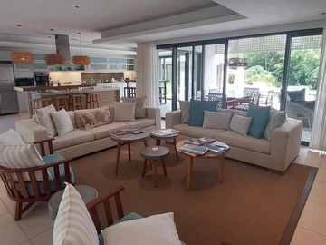 4 Bedroom Villa