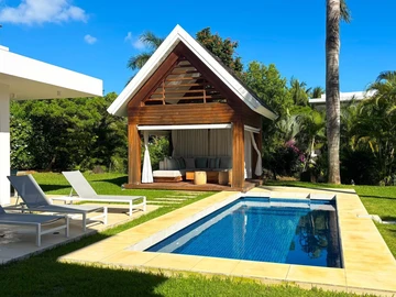 4 Bedroom Villa