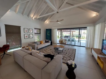 4 Bedroom Villa