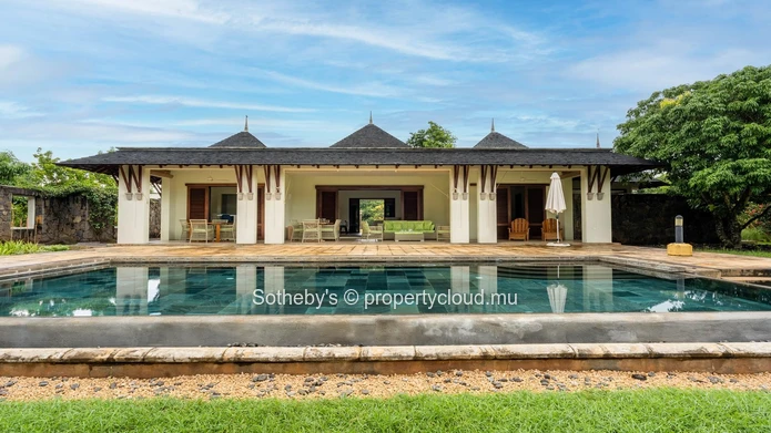 Villa Fairway Garden - Tamarina